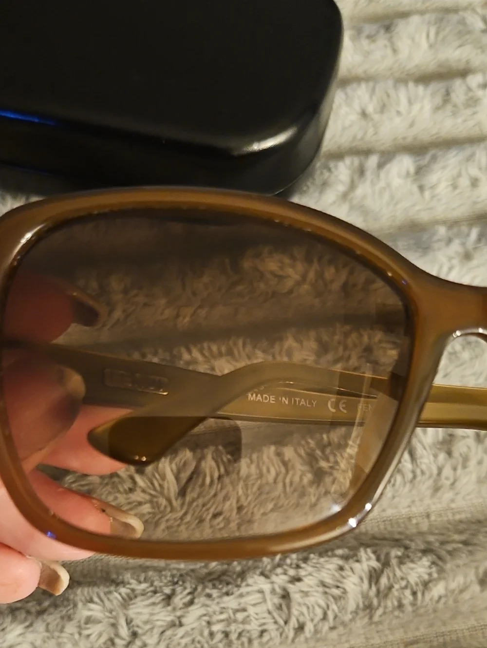 Fendi retail 450
